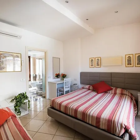 Гостьовий будинок Camollia Suites Сієна